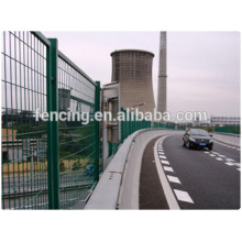 Plastic paint coated Wire mesh fence, netting or panels with C shape Post